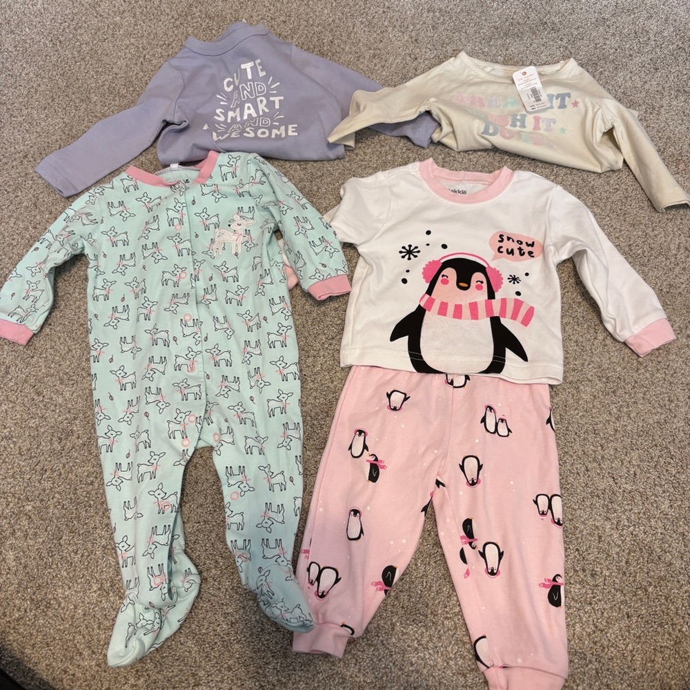 Pekkle Sleepers Pajamas 6 months lot of 2 and 2 longsleeves baby girl